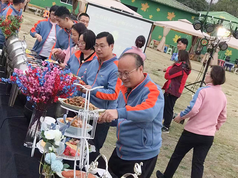 自助餐膳食服务